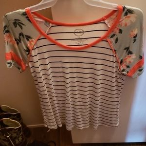 Women shirt by Maurices